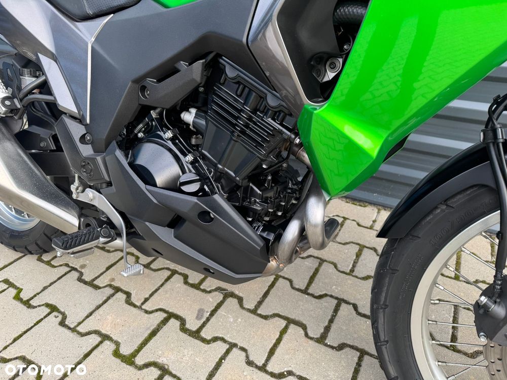 Kawasaki Versys-X 300 - 13
