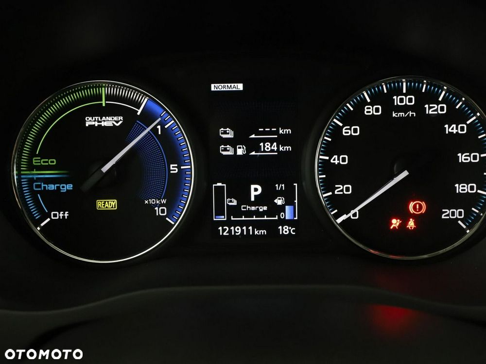 Mitsubishi Outlander 2.4 4WD - 23