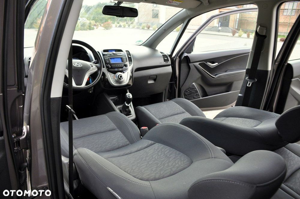 Hyundai ix20 - 28
