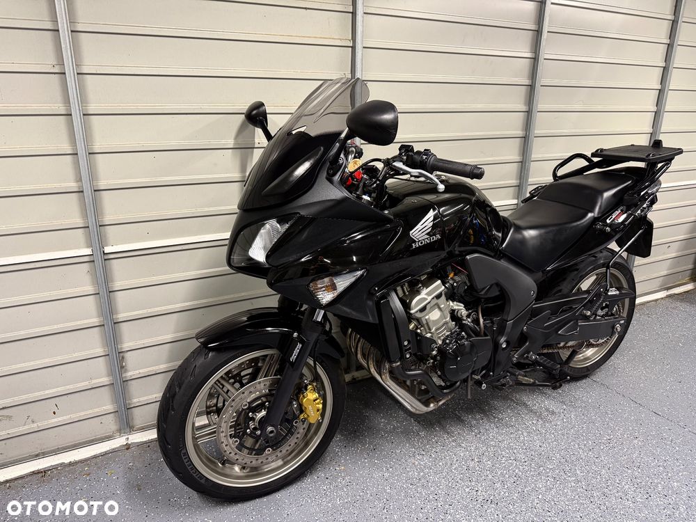 Honda CBF - 11