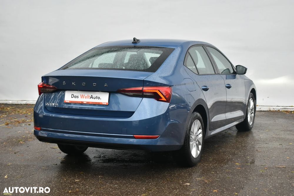 Skoda Octavia 2.0 TDI Ambition - 4