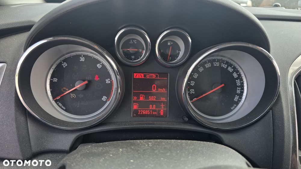 Opel Astra 2.0 CDTI Cosmo S&S - 22