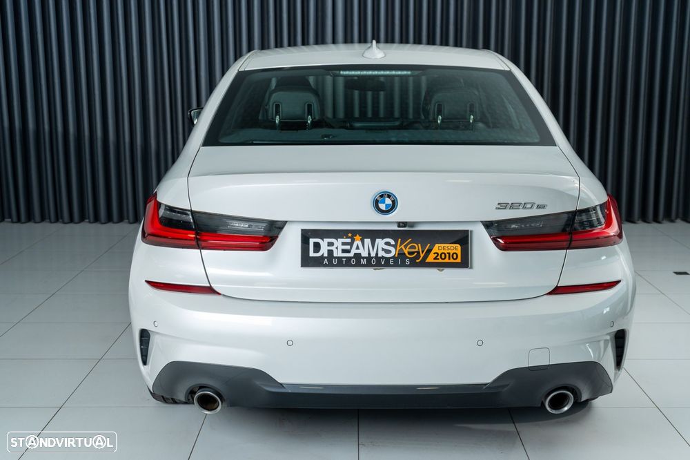 BMW 320 e Pack M Auto - 2