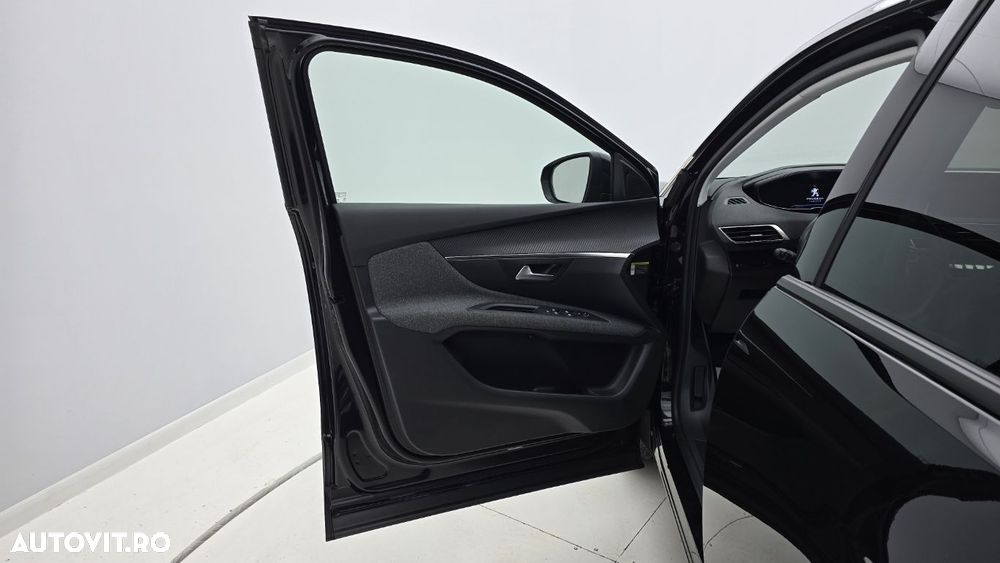 Peugeot 3008 1.5 BlueHDI S&S EAT8 Active - 11