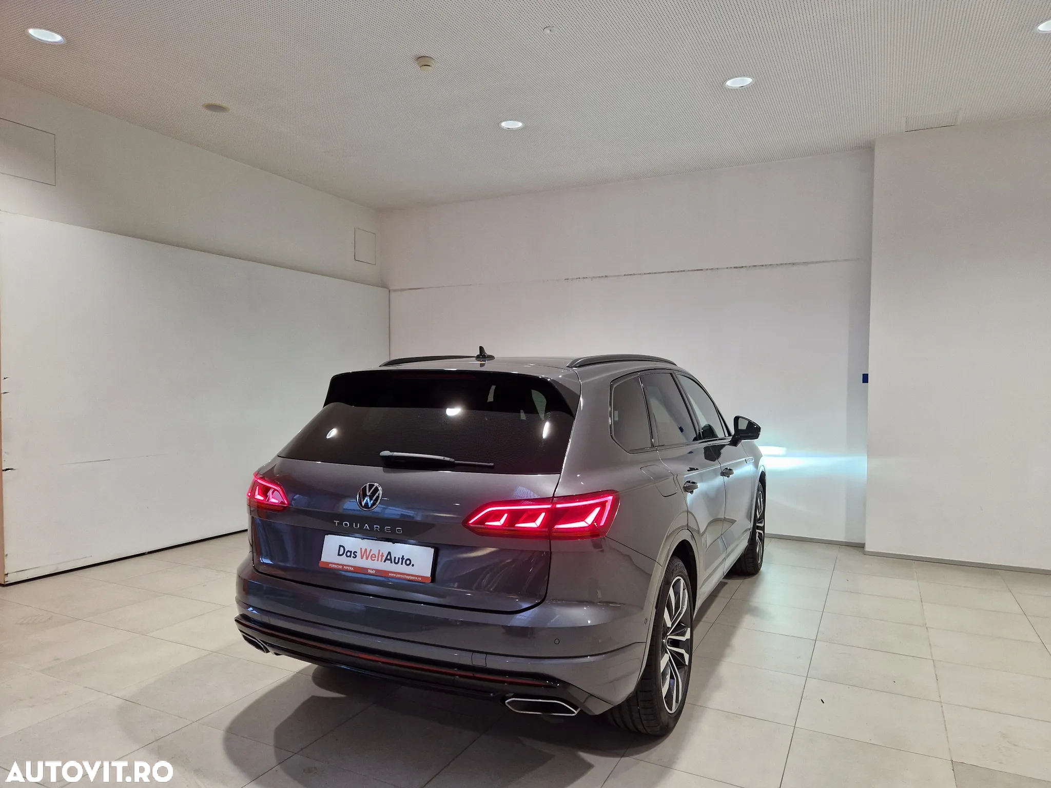 Volkswagen Touareg V6 TDI 4MOTION R-Line - 7
