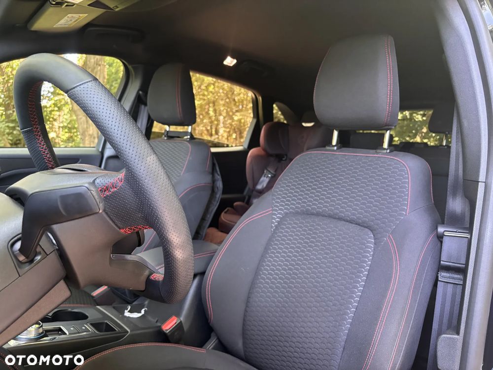 Ford Kuga 1.5 EcoBoost FWD ST-Line - 17