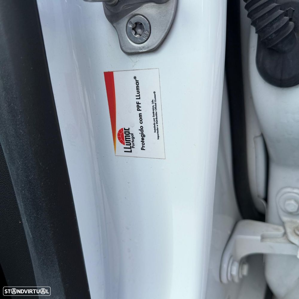 Tesla Model Y Long Range Tração Integral - 19