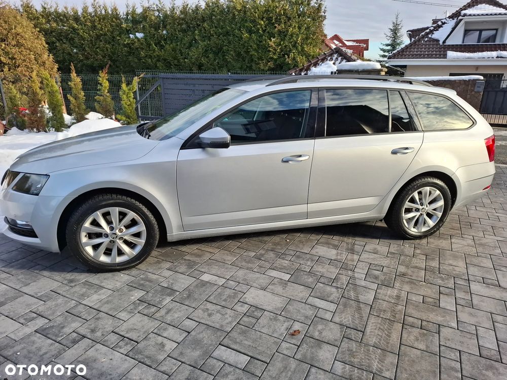 Skoda Octavia 1.6 TDI SCR Ambition - 2