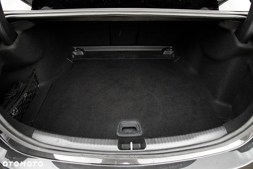 Mercedes-Benz Klasa C 300 d 9G-TRONIC AMG Line - 29