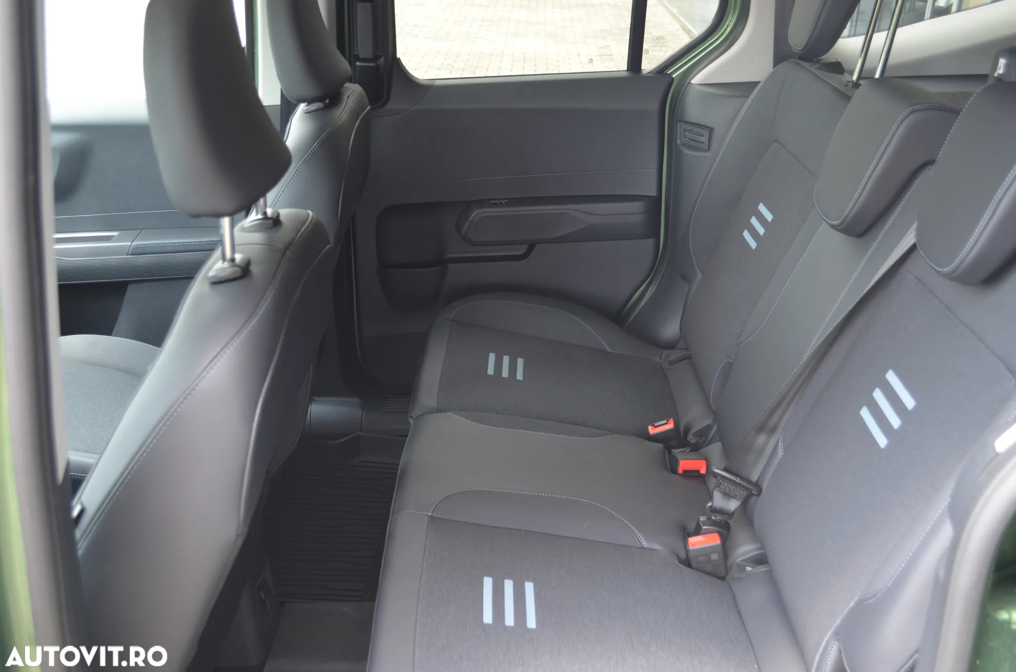 Ford Tourneo Courier 1.0 EcoBoost Active - 5