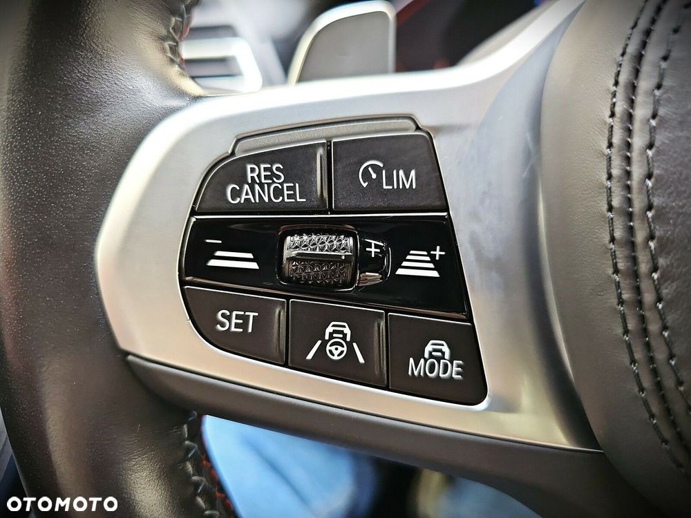 BMW X4 - 16