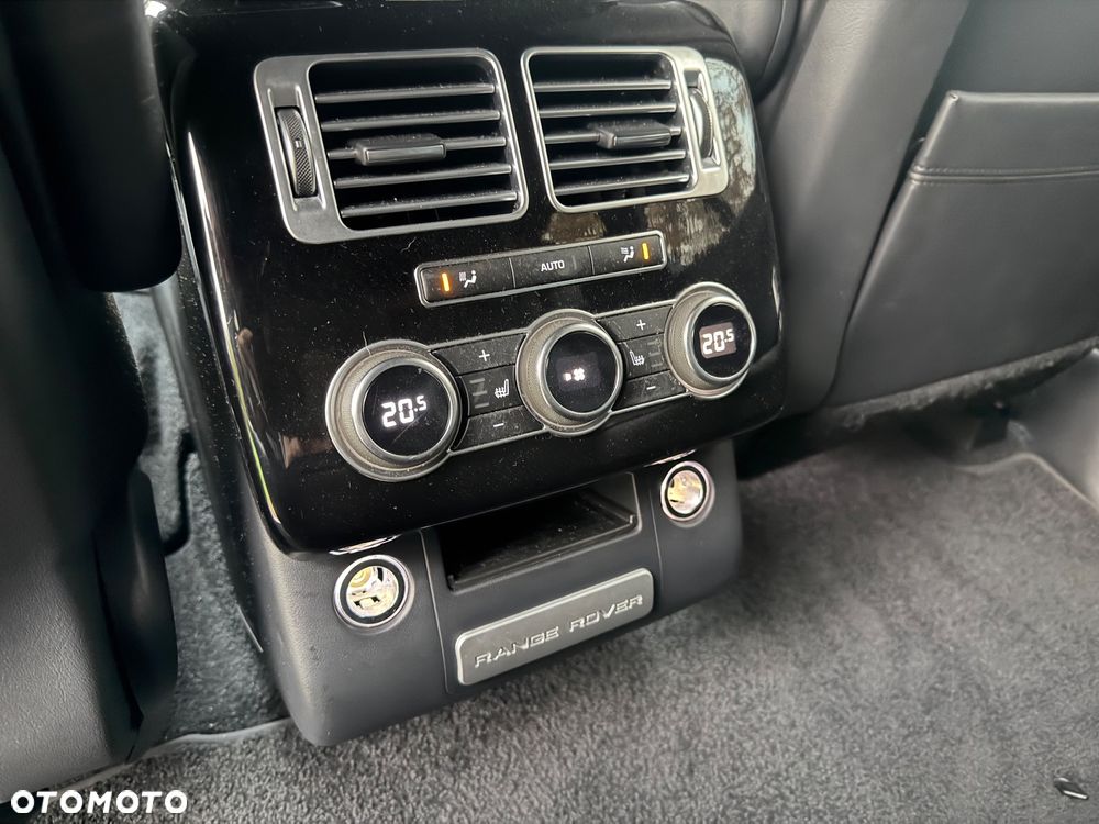 Land Rover Range Rover 4.4SD V8 LWB Vogue - 21