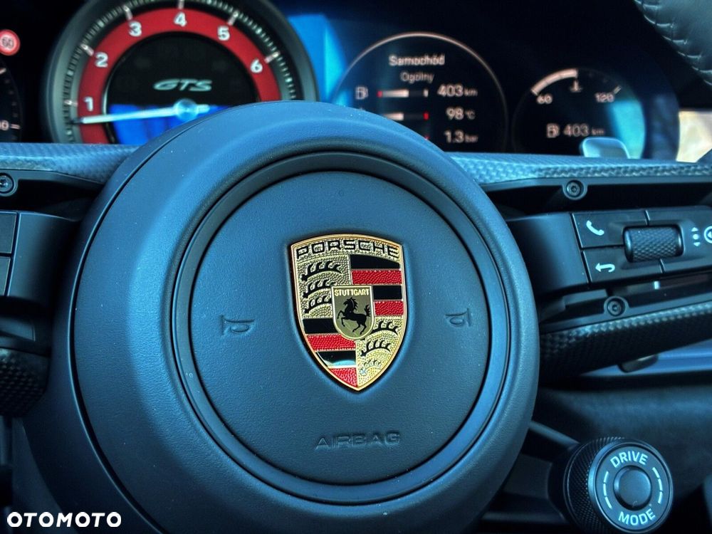 Porsche 911 Carrera GTS - 28