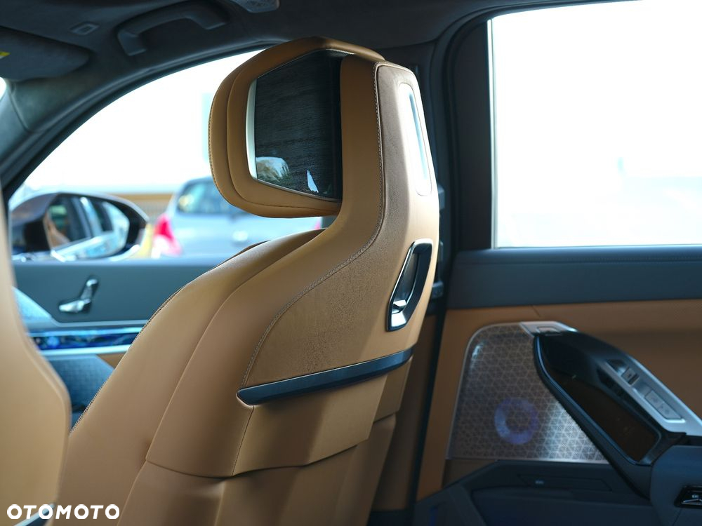 BMW Seria 7 - 22