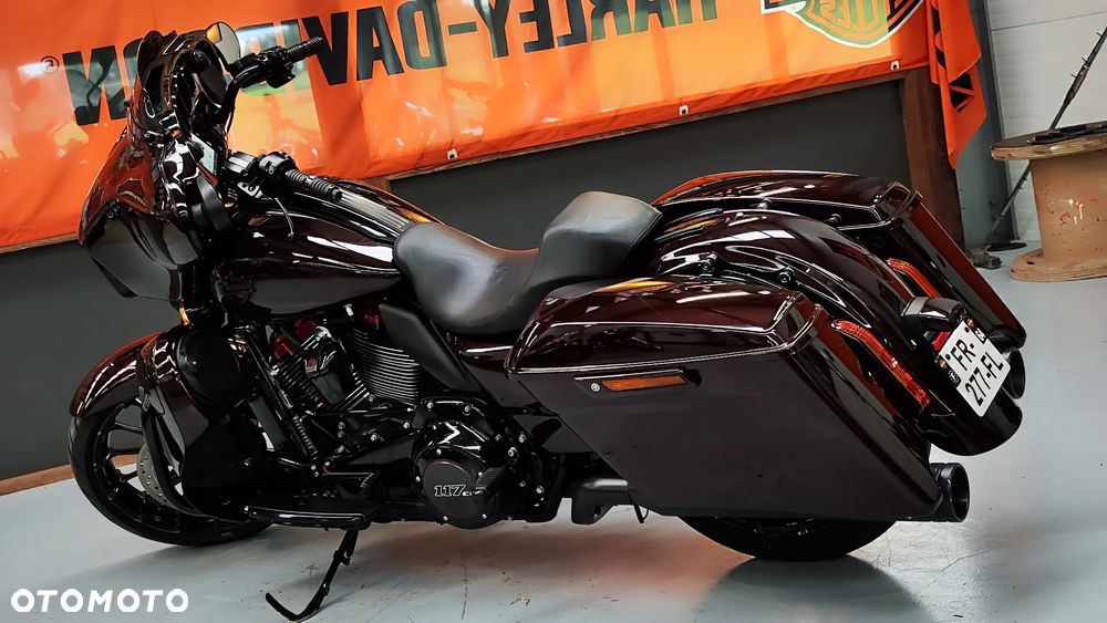 Harley-Davidson CVO Street Glide - 9