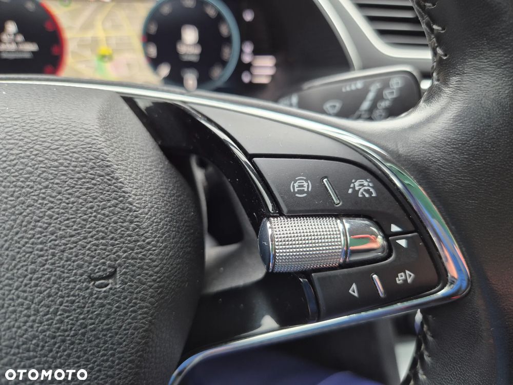 Skoda Superb 2.0 TDI SCR Ambition DSG - 12