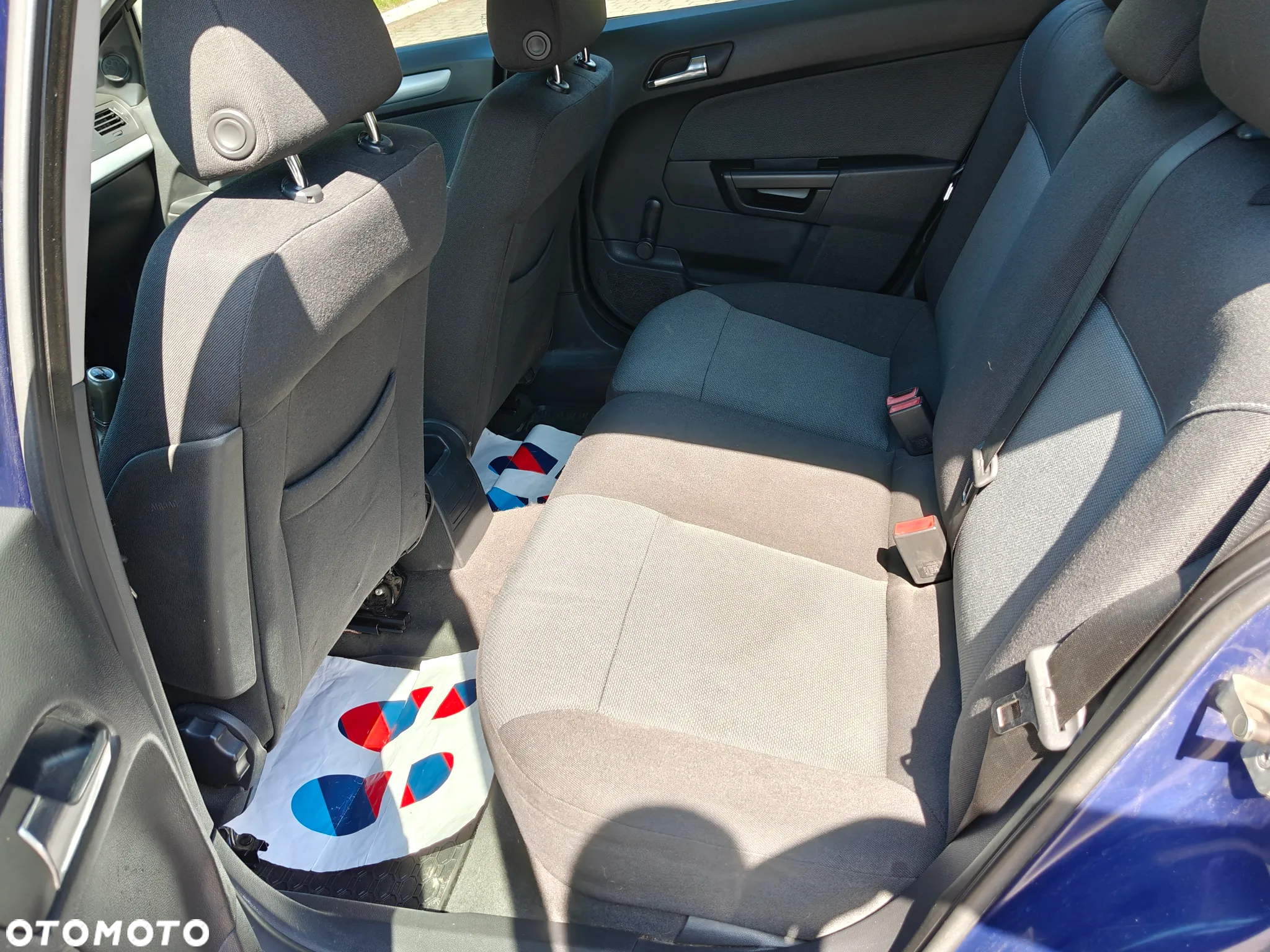 Opel Astra III 1.6 Cosmo - 7