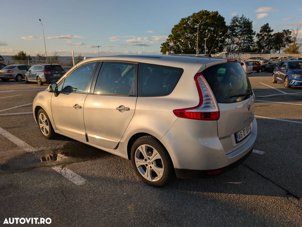 Renault Grand Scenic - 3