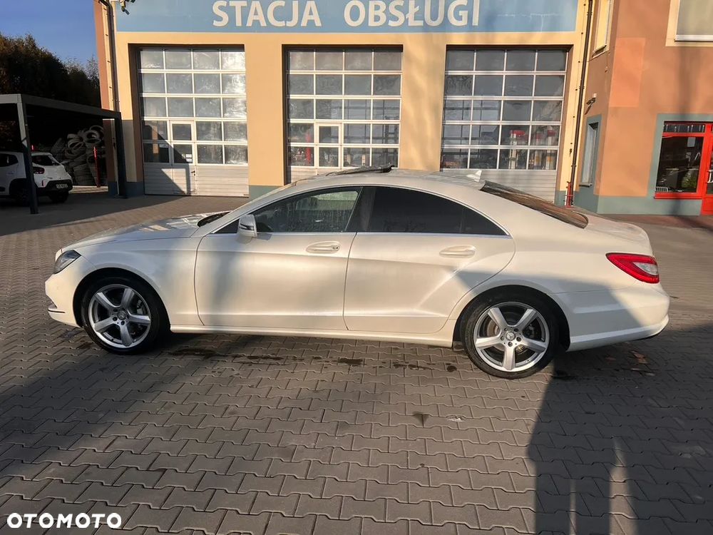 Mercedes-Benz CLS 350 CDI 4-Matic BlueEff - 9
