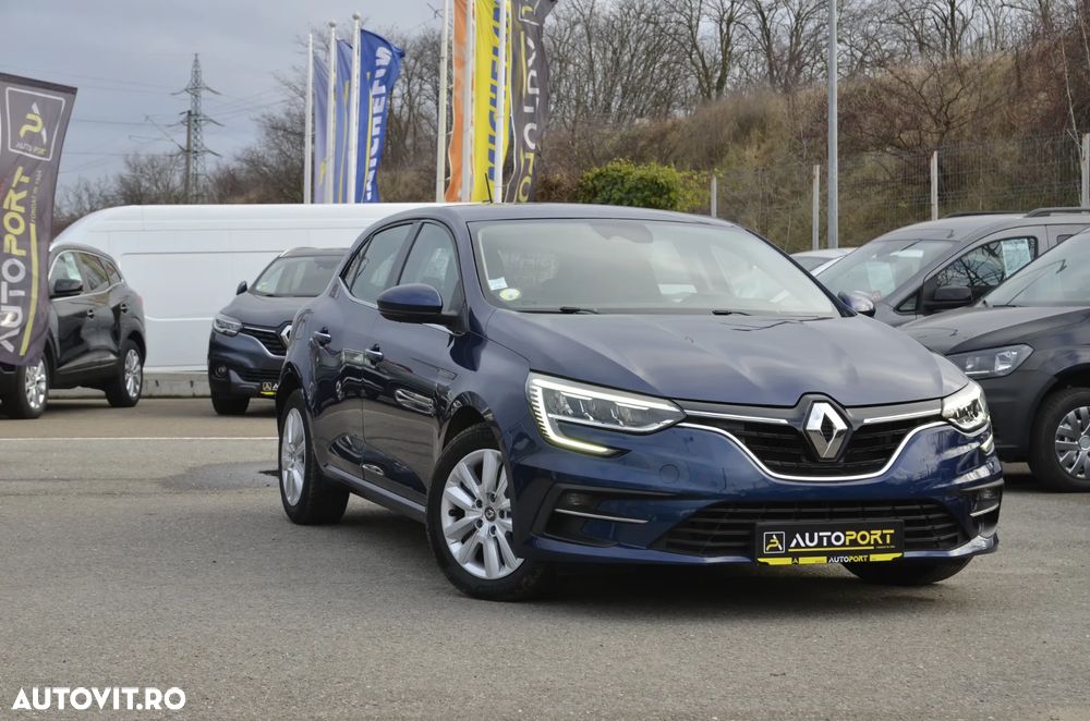 Renault Megane BLUE dCi 115 EDC BUSINESS EDITION - 3