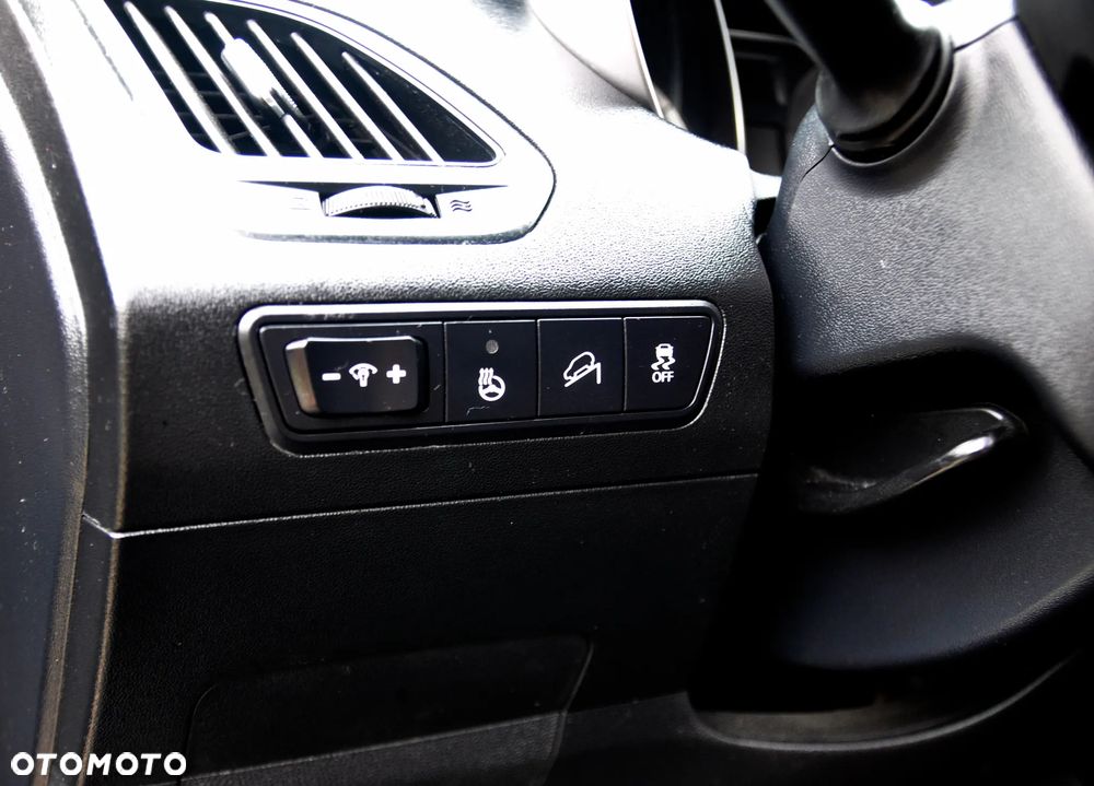 Hyundai ix35 2.0 GDI Premium 4WD - 17