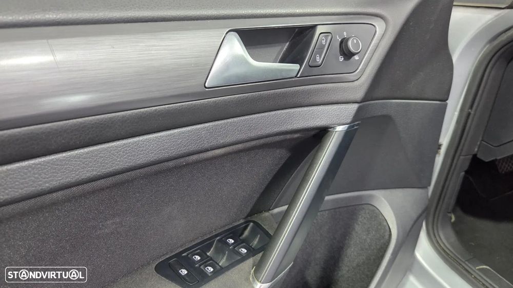 VW e-Golf Standard - 39