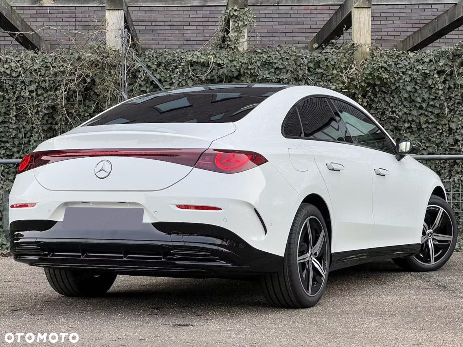 Mercedes-Benz CLA 200 mHEV 4-Matic 8G-DCT - 6