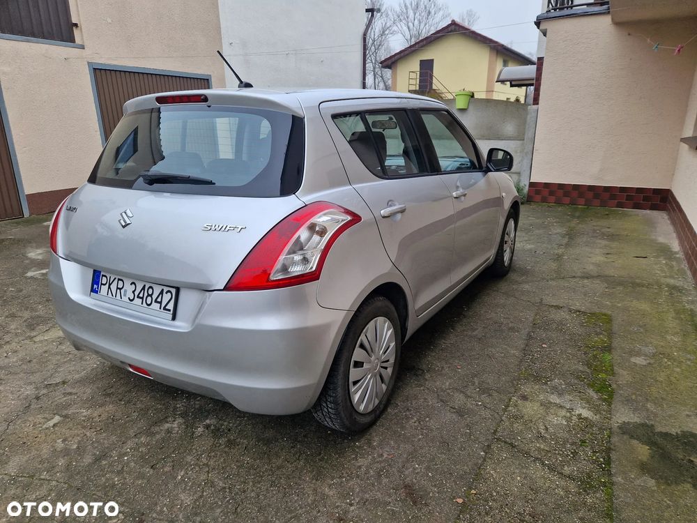 Suzuki Swift - 33