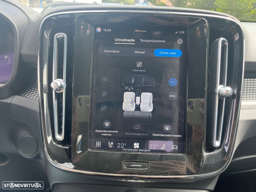 Volvo XC 40 Recharge 69 kWh Single Motor Plus - 42