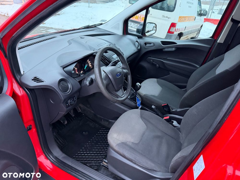 Ford Transit Courier Ambiente - 30