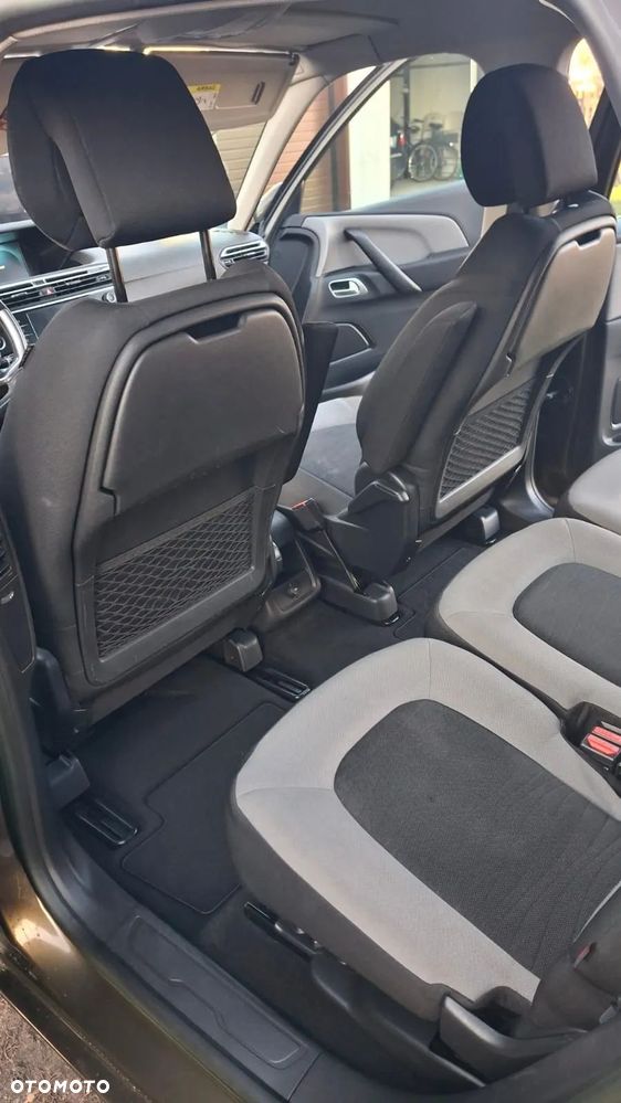 Citroën C4 Picasso - 15