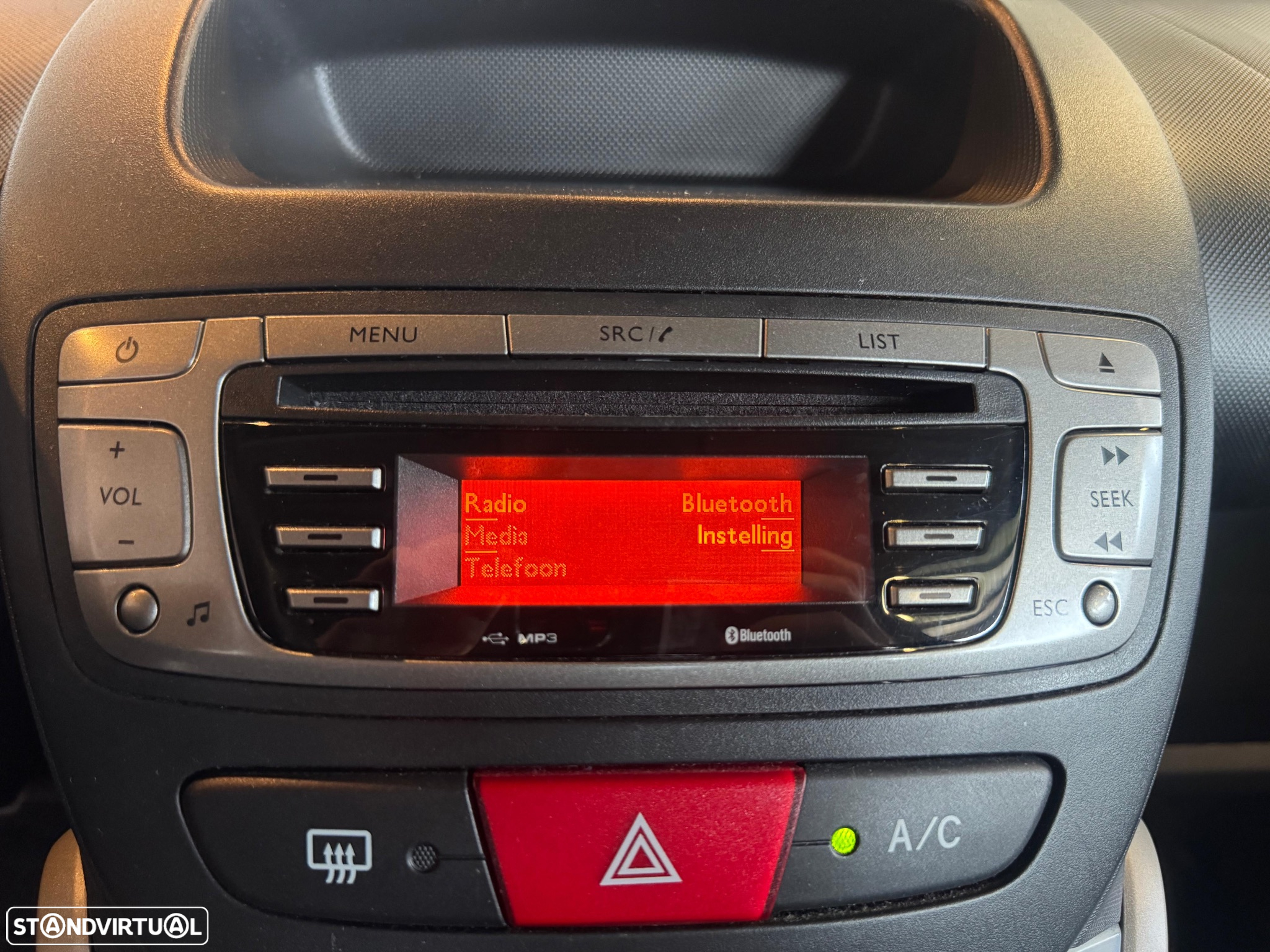 Toyota Aygo 1.0 X-Play+AC - 13