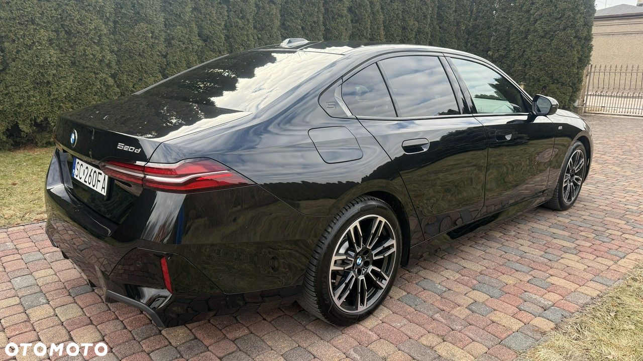 BMW Seria 5 - 10