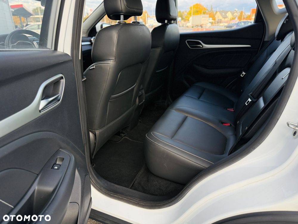 MG ZS EV Luxury - 14