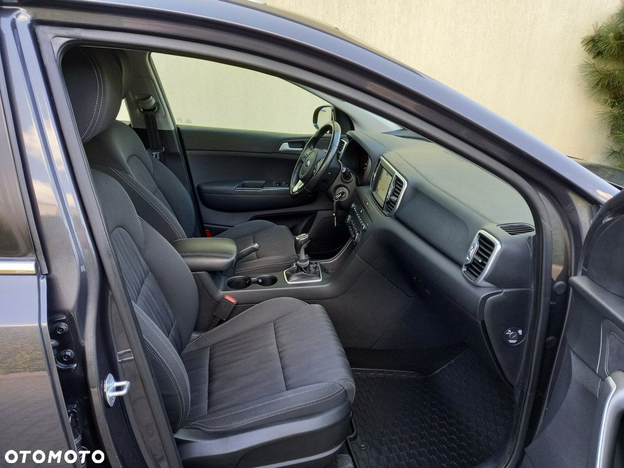 Kia Sportage 1.6 GDI 2WD DREAM-TEAM EDITION - 20