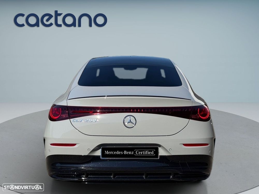Mercedes-Benz CLA 250+ EQ - 3