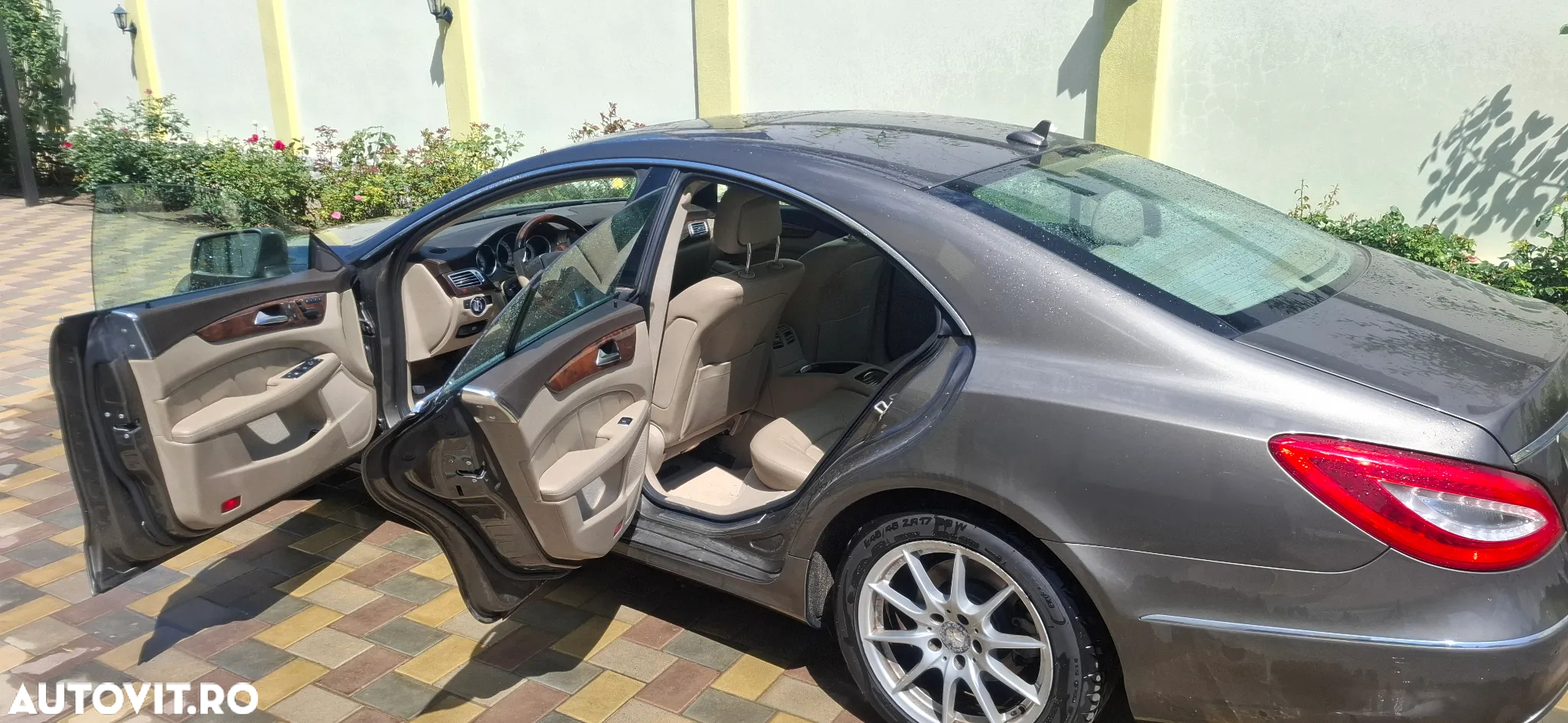 Mercedes-Benz CLS 350 CDI BlueEfficiency 4MATIC Aut - 5