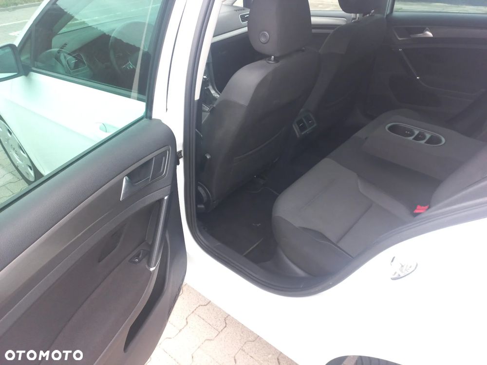 Volkswagen Golf 1.6 TDI 4Motion BlueMotion Technology Comfortline - 9