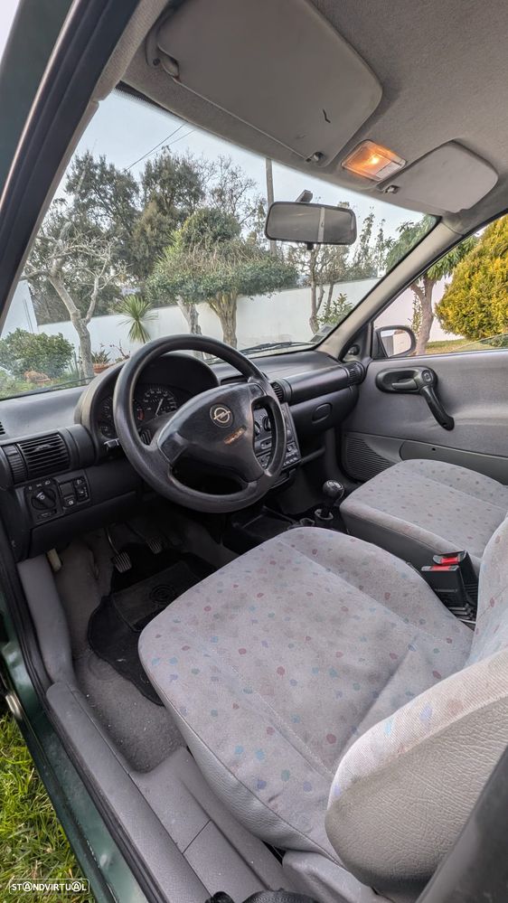 Opel Corsa 1.2 16V - 3