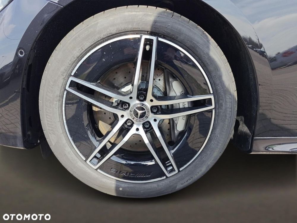 Mercedes-Benz Klasa E - 9