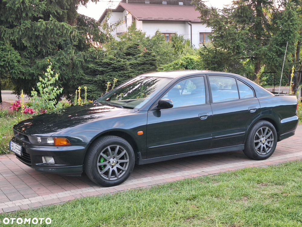 Mitsubishi Galant - 2