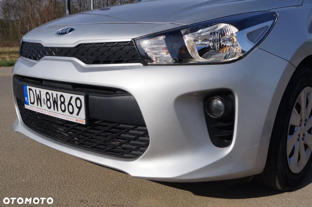 Kia Rio 1.2 L Business Line - 17