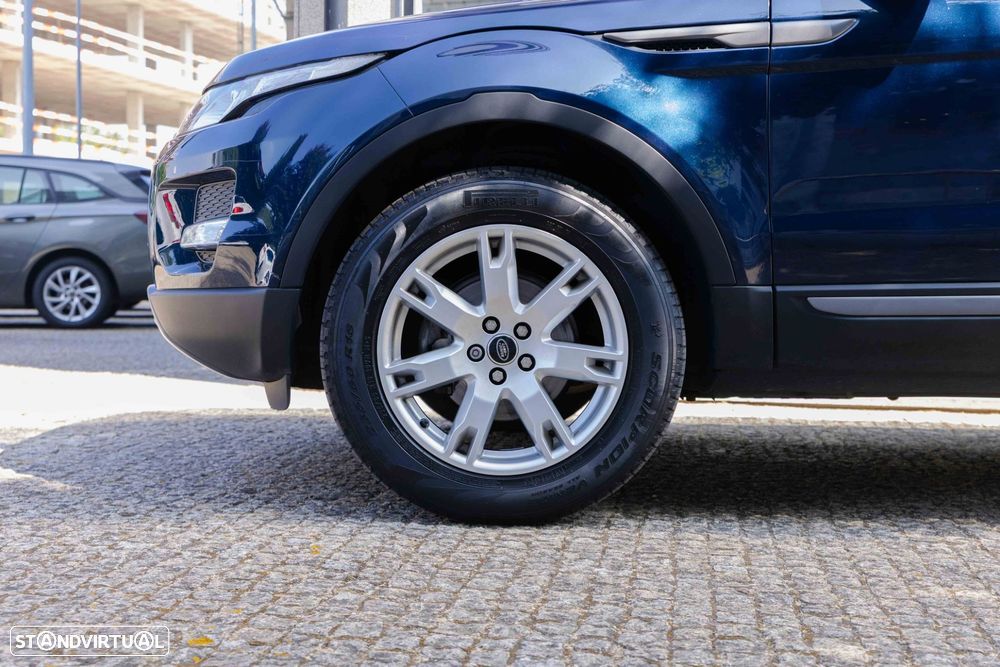Land Rover Range Rover Evoque 2.2 TD4 Prestige - 4