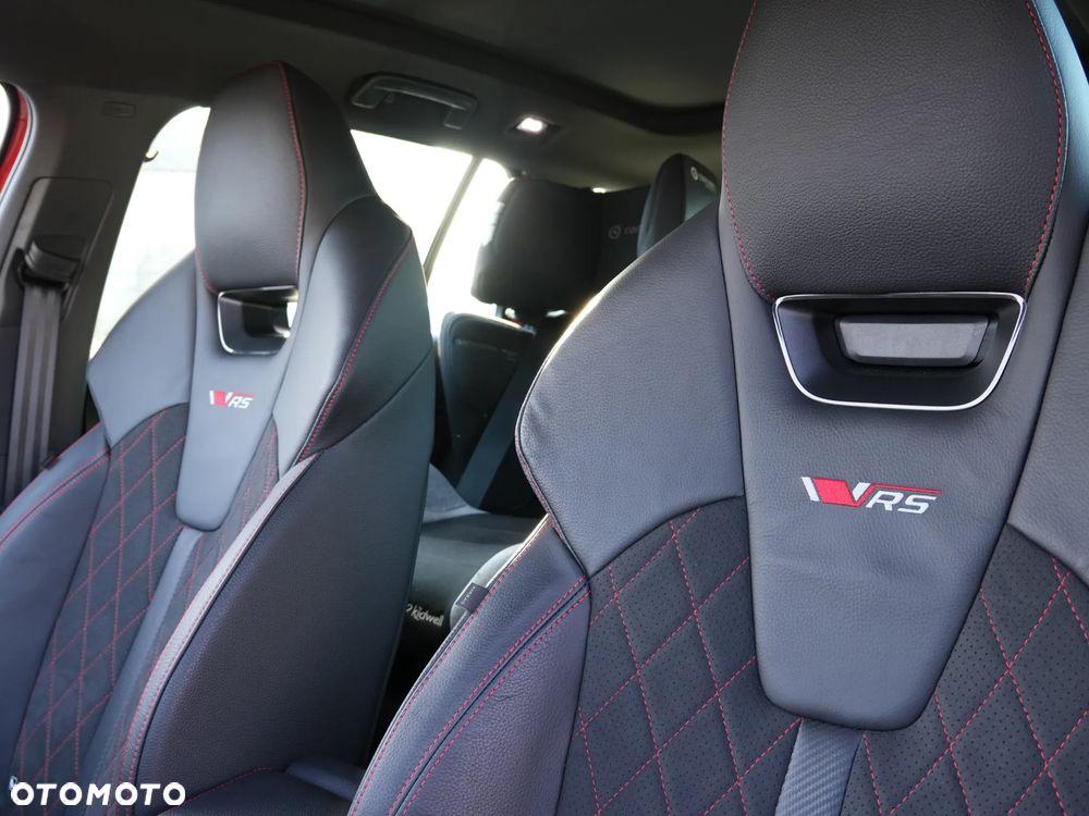 Skoda Octavia 2.0 TSI RS DSG - 22