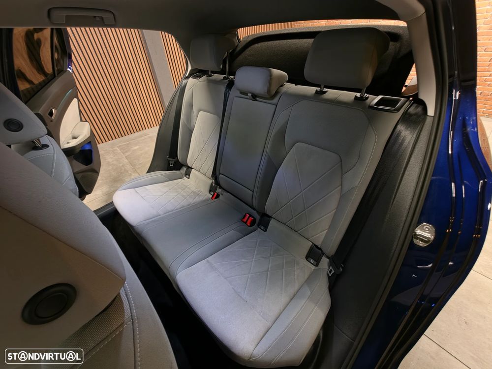 VW Golf 1.4 TSI e-Hybrid DSG - 44