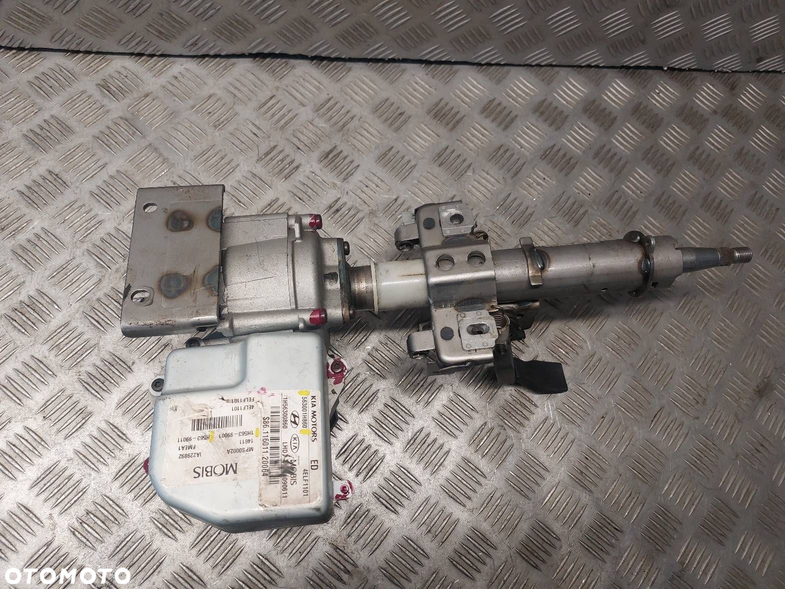 WSPOMAGANIE ELEKTRYCZNE KIA CEED I LIFT 1.6 CRDI 563001H860 - 2