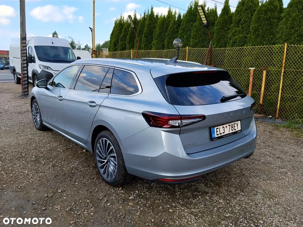 Skoda Superb 1.5 TSI Plug-in Hybrid L&K DSG - 3