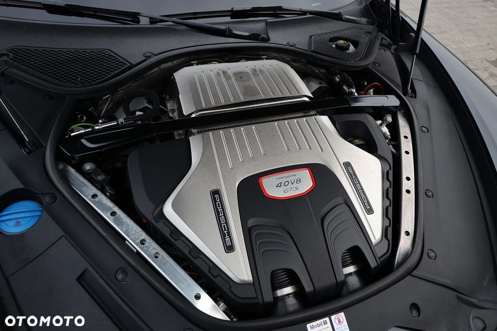 Porsche Panamera GTS - 33