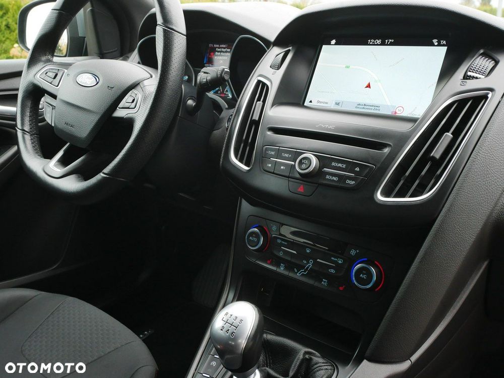 Ford Focus 1.5 EcoBoost Start-Stopp-System ST-Line - 6