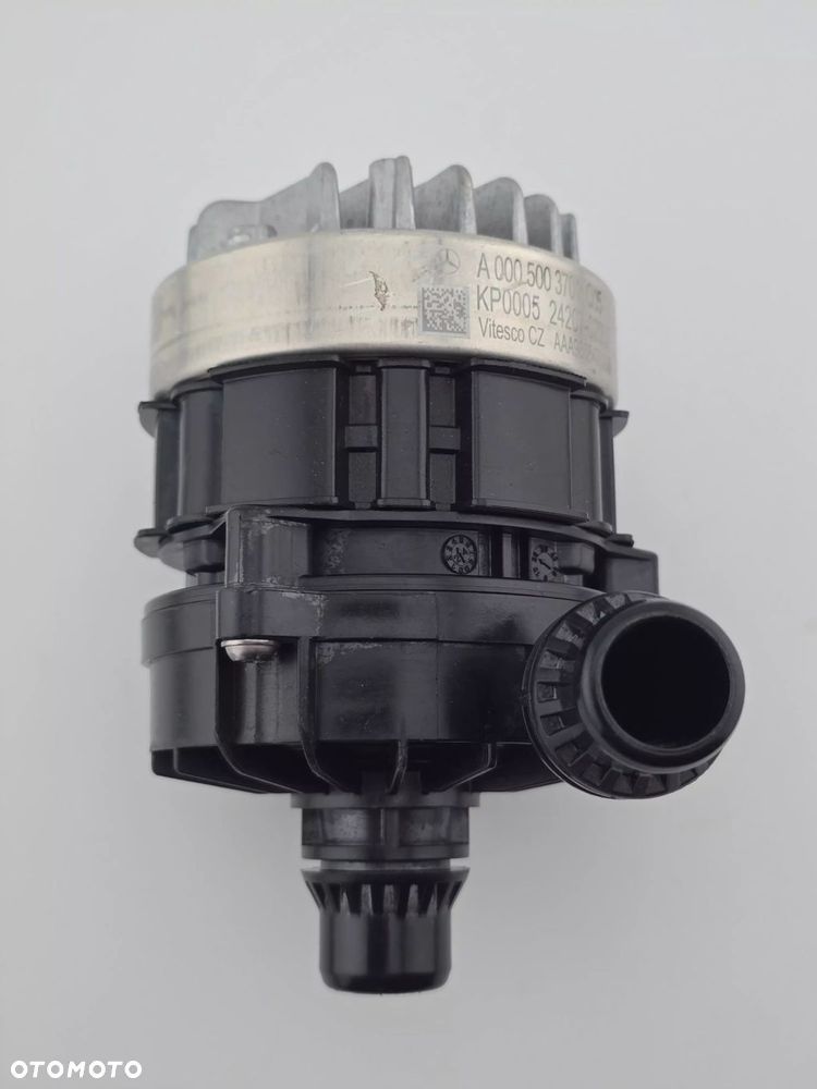 NOWA ORYGINALNA POMPA WODY MERCEDES W214 W167 A0005003701 - 2